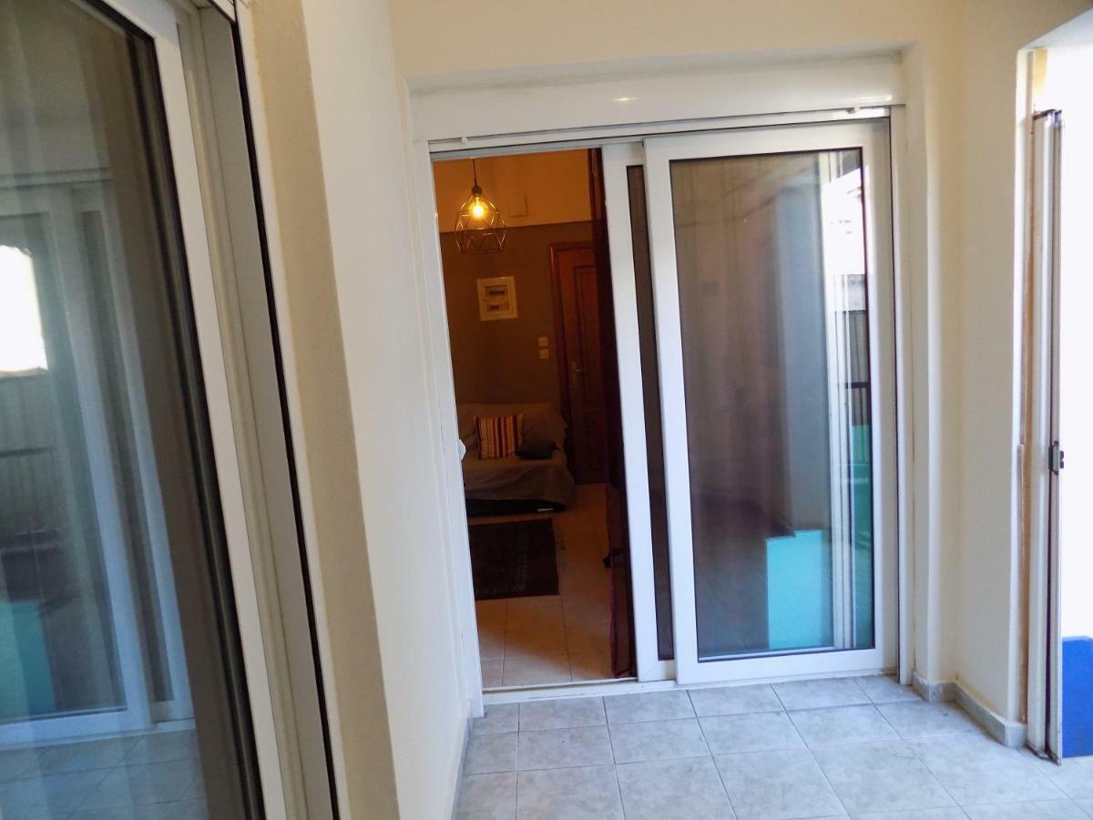 George'S Apartment In Volos Area Bagian luar foto
