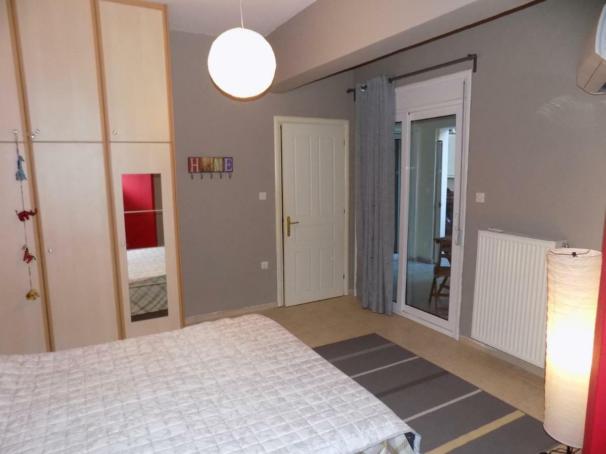 George'S Apartment In Volos Area Bagian luar foto