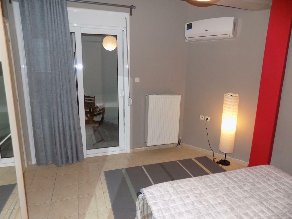 George'S Apartment In Volos Area Bagian luar foto