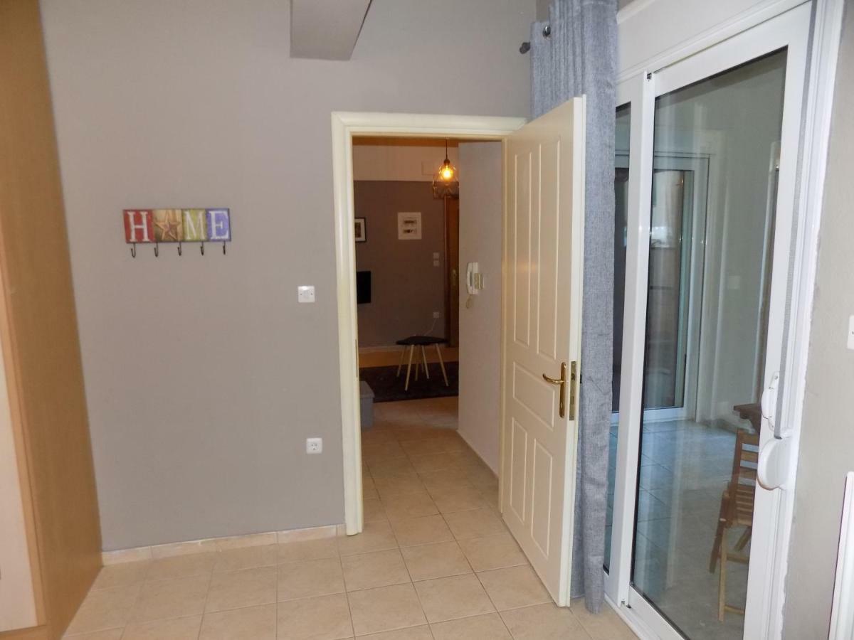 George'S Apartment In Volos Area Bagian luar foto