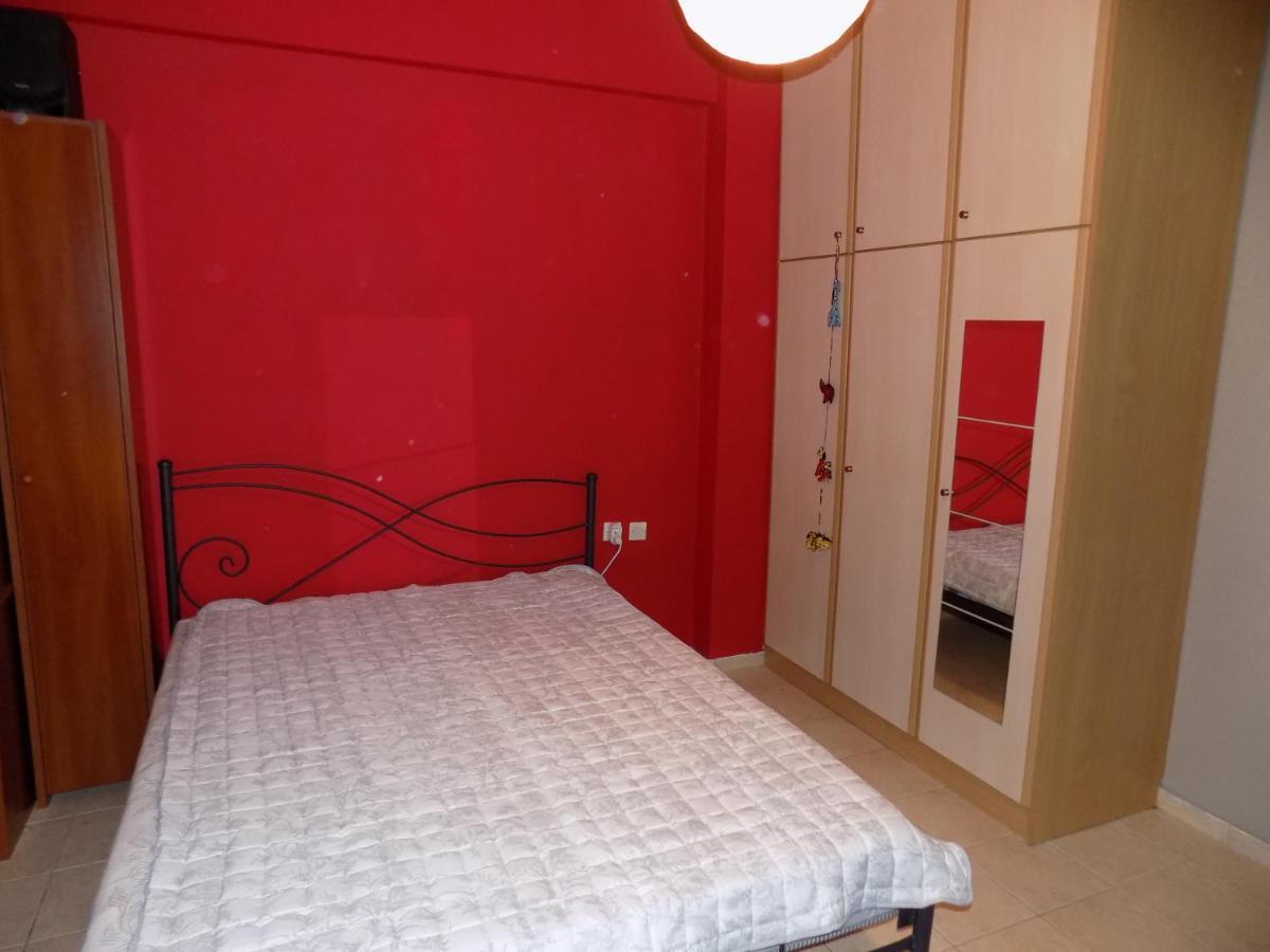George'S Apartment In Volos Area Bagian luar foto