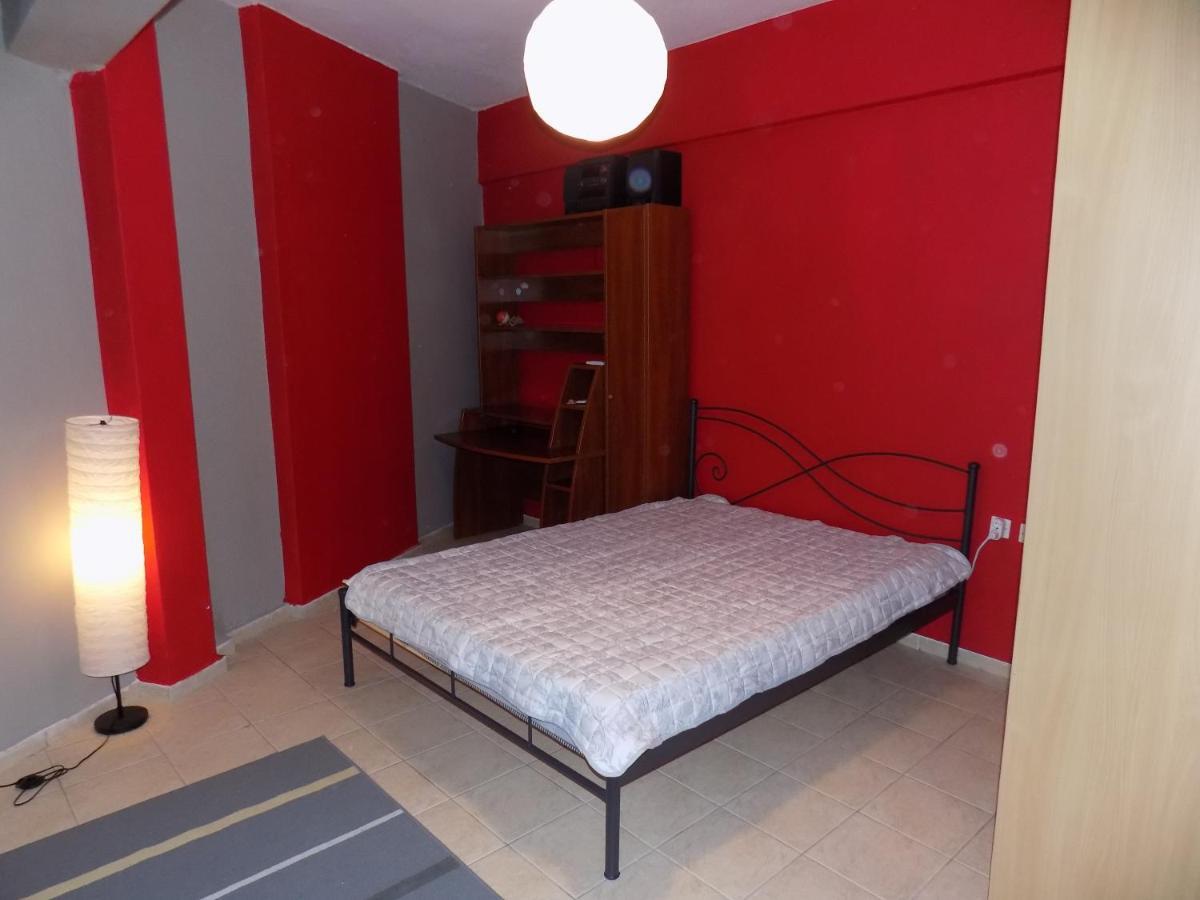 George'S Apartment In Volos Area Bagian luar foto